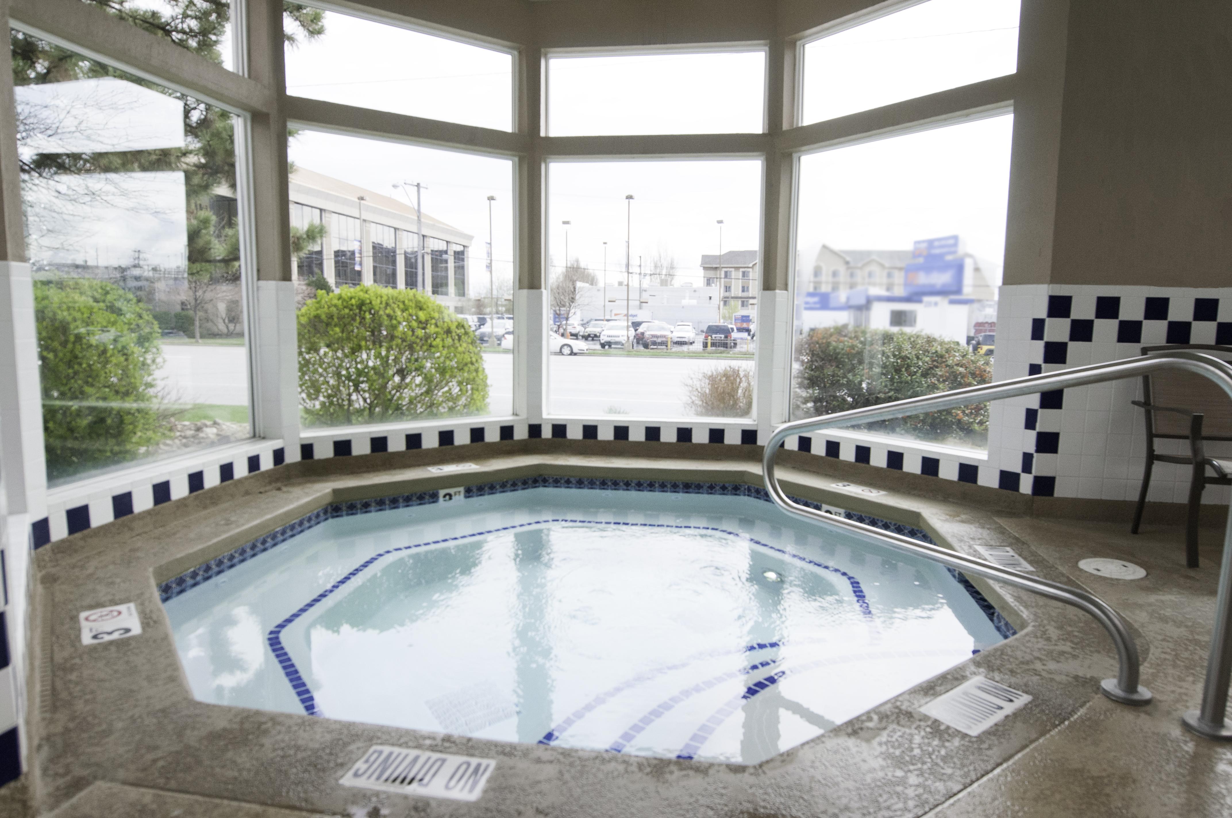Crystal Inn Hotel & Suites - Salt Lake City Zewnętrze zdjęcie